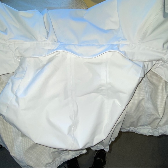 Danskin Tech Elements waterproof jacket Sz S - Picture 8 of 10